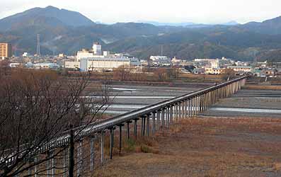 世界最長の木造橋・蓬莱橋