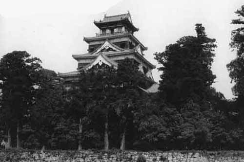 消失前の国宝・広島城