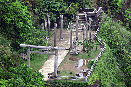 黄金神社(山神社)